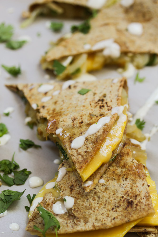 this mango brie quesadilla is quick to put together and delicious! it makes a great appetizer, snack, or light dinner. plus, mango = yum!