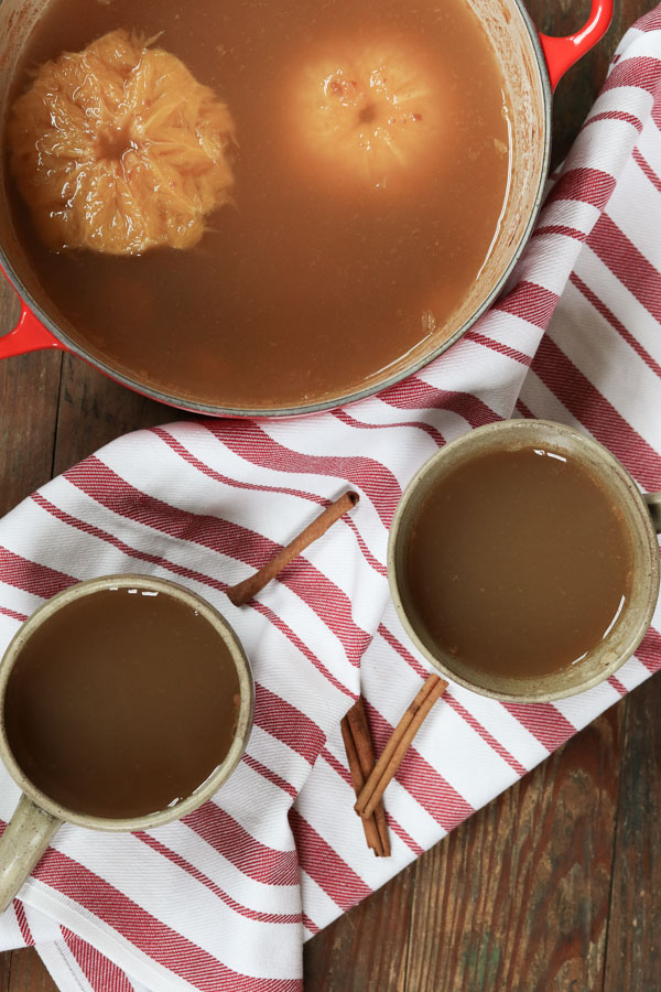 mulled apple cider is delicious, easy to prepare, and makes your entire home smell amazing! the best of fall in a warm mug!