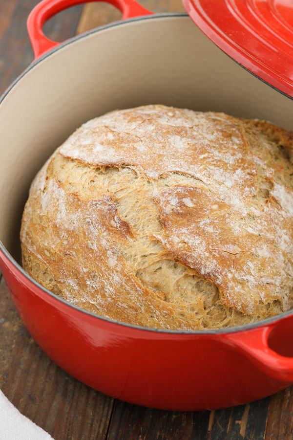 no-knead overnight rosemary bread comes together easily and produces bakery quality bread at home. simple, mostly hands off recipe.