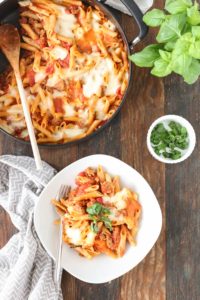 un-baked ziti comes together in 1 pan and about 30 minutes. delicious with hot italian turkey sausage or keep it vegetarian with mushrooms.